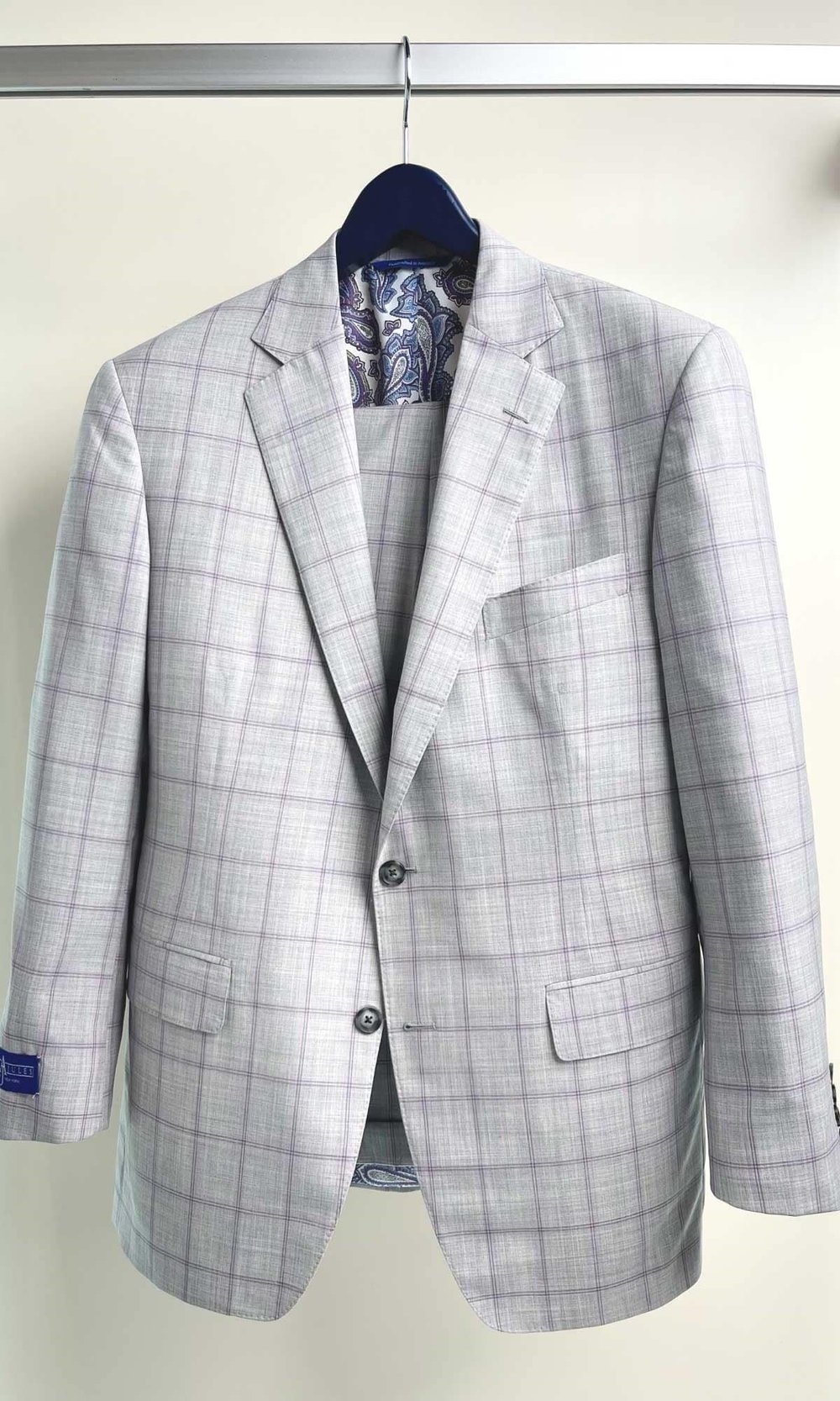 Light grey windowpane suit, paisley lining