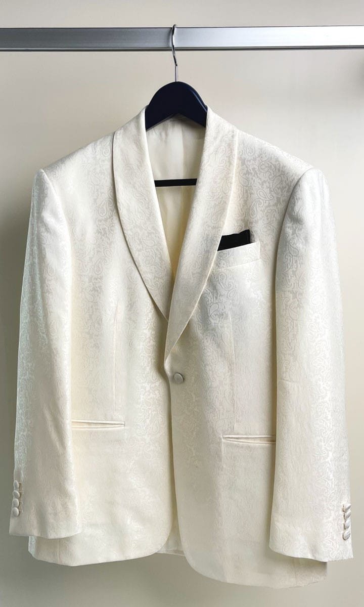 Ivory shawl-collar dinner jacket in tonal jacquard
